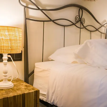 Amona Teresa San Sebastián